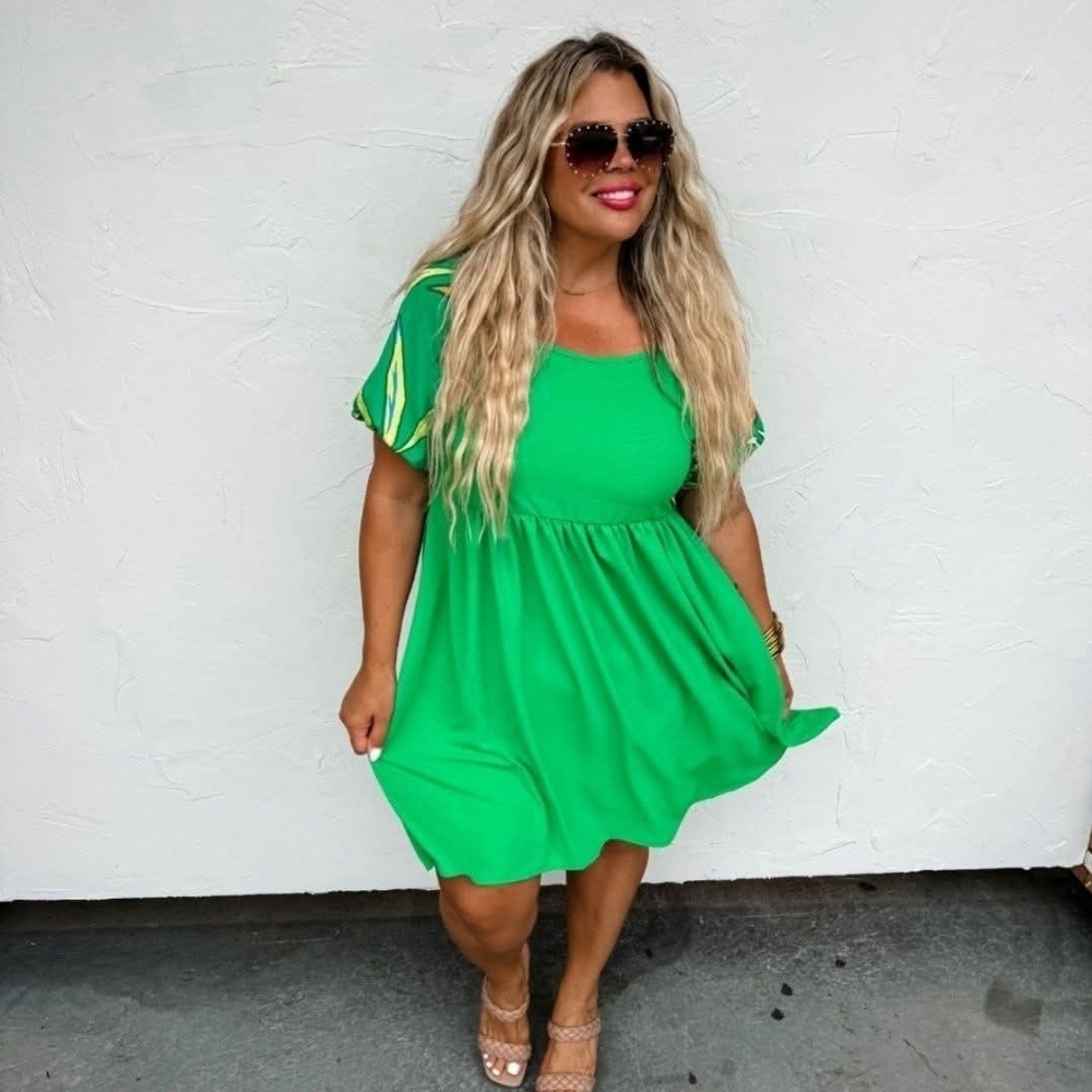 Plus-Size Bright Green Short Sleeve Babydoll Dress